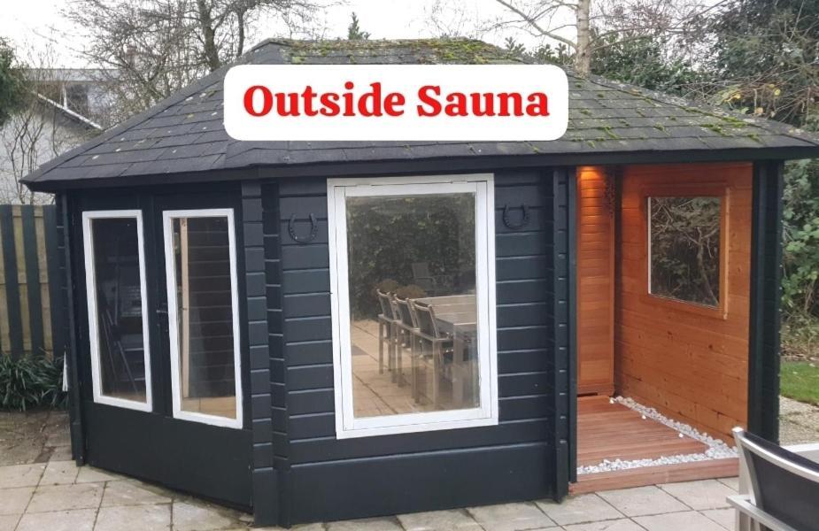 Lake House 21 Relax Accommodation Ir Sauna Warmond Esterno foto